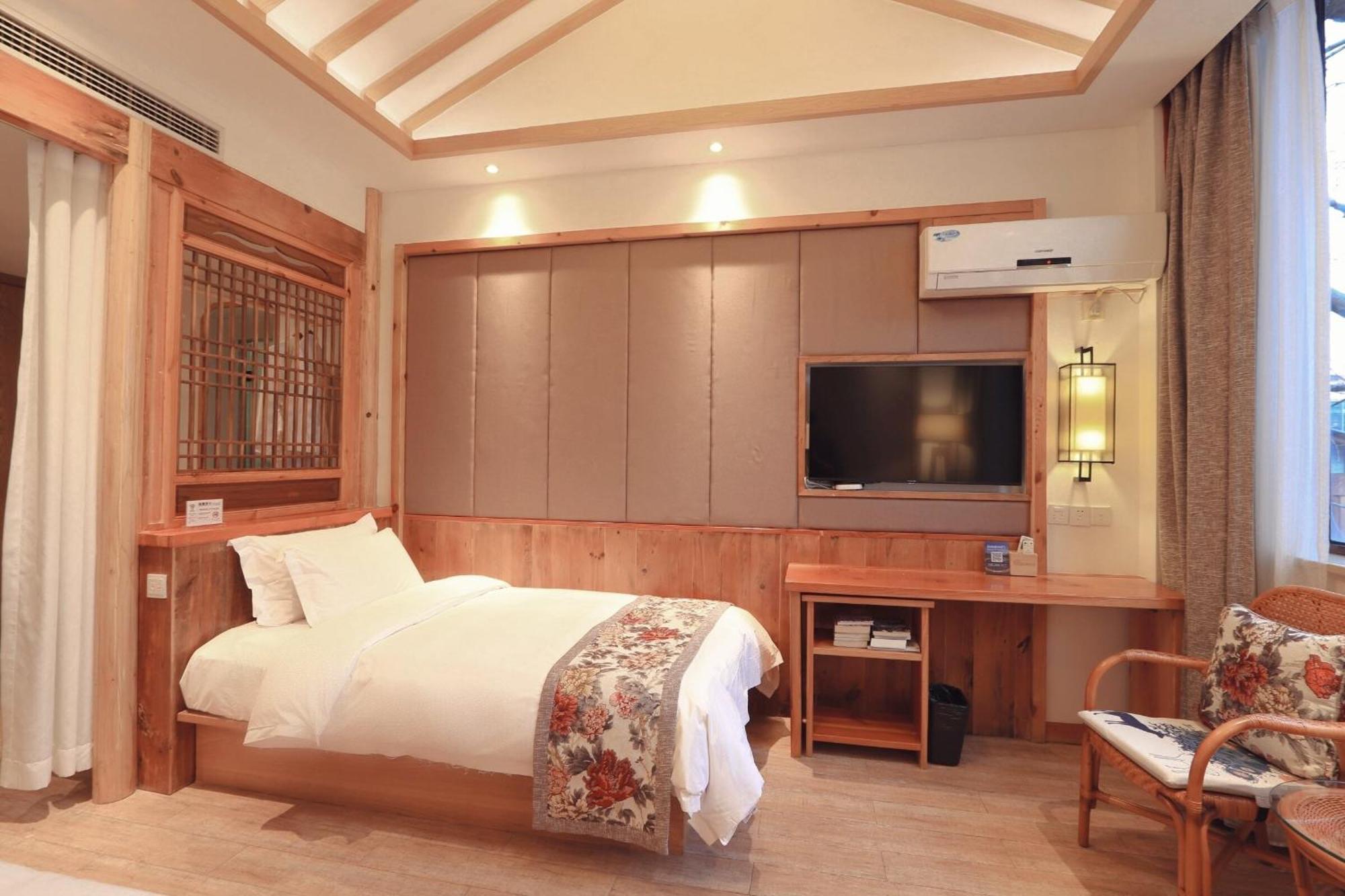Mild Spring Boutique Hotel Huangshan Exterior photo
