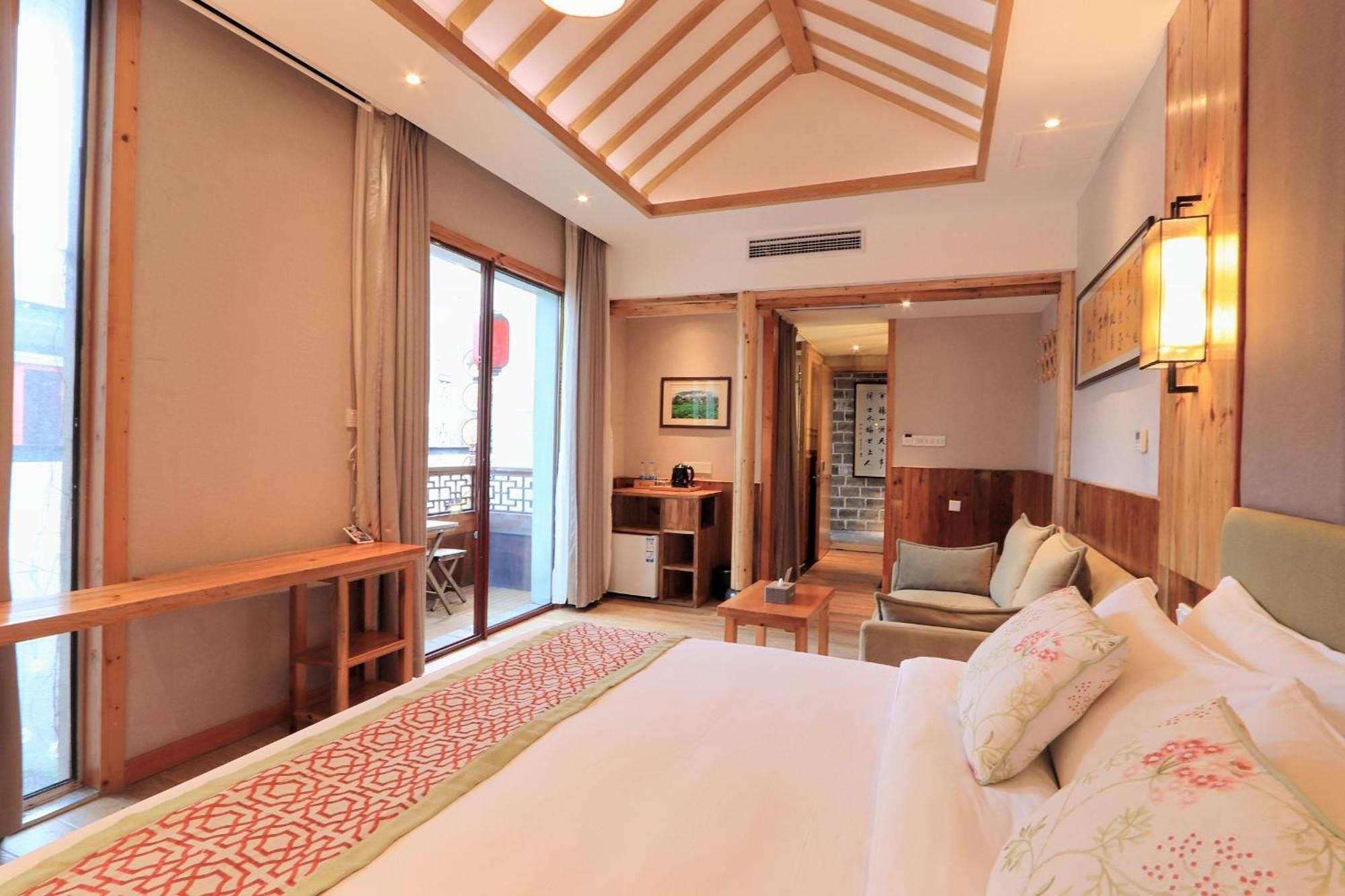 Mild Spring Boutique Hotel Huangshan Exterior photo