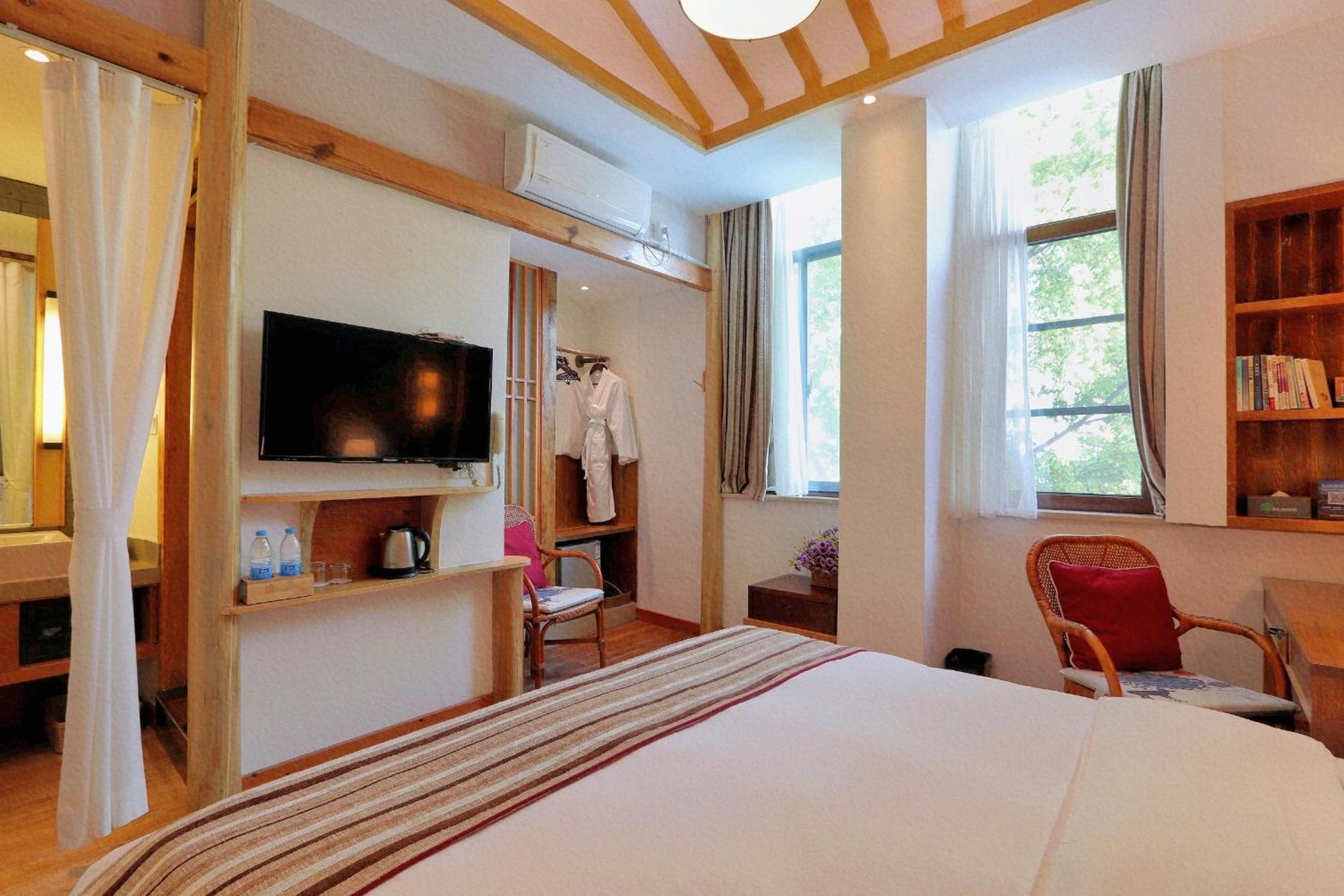 Mild Spring Boutique Hotel Huangshan Exterior photo