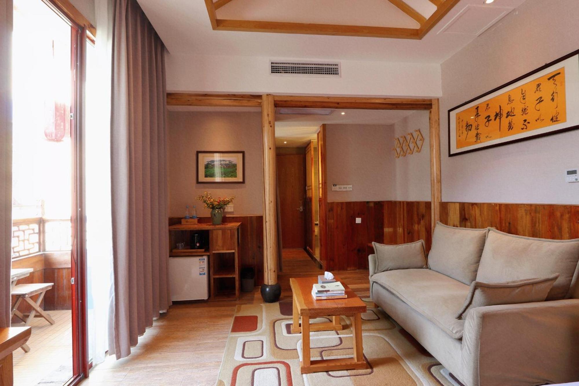 Mild Spring Boutique Hotel Huangshan Exterior photo