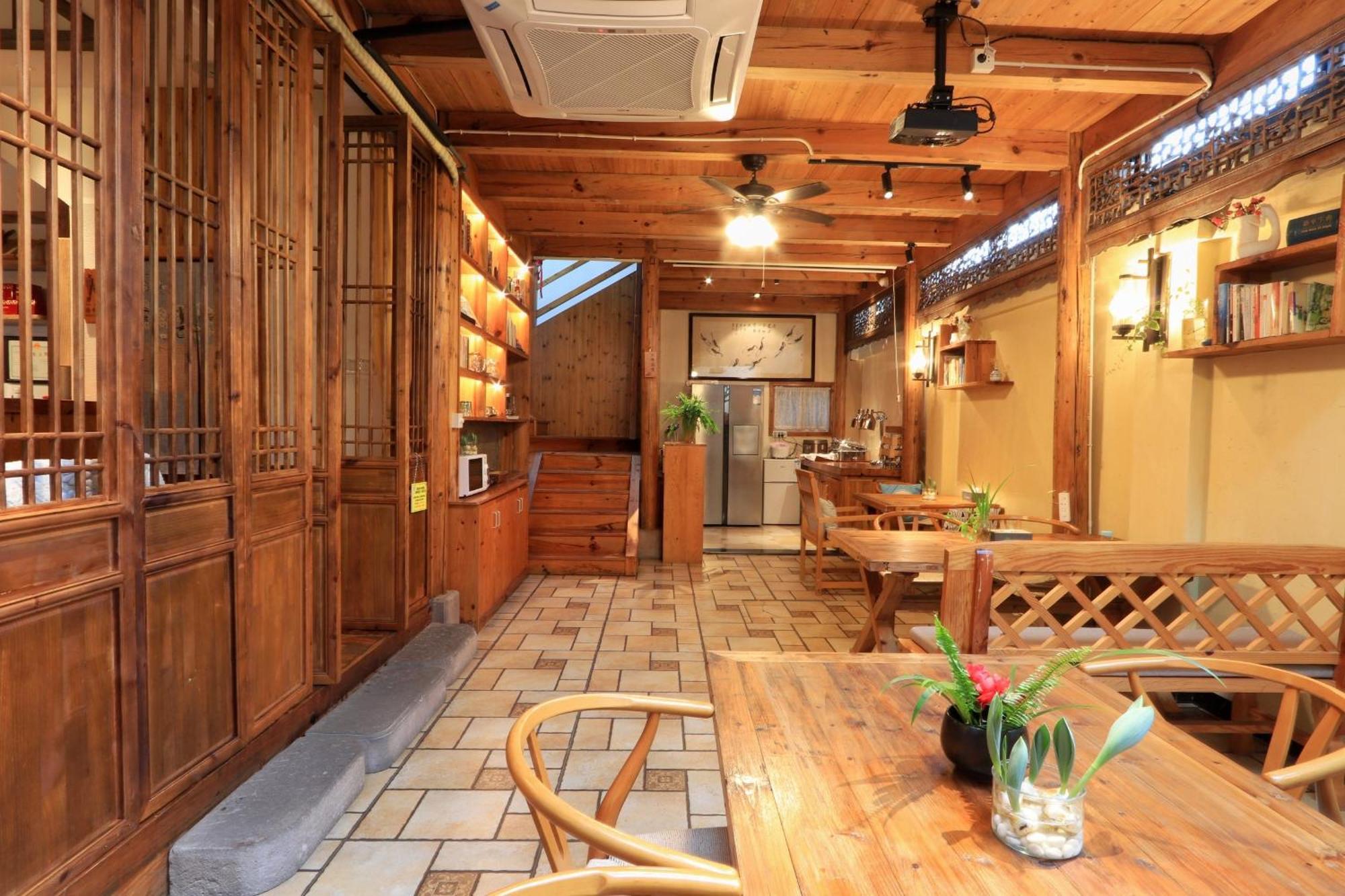 Mild Spring Boutique Hotel Huangshan Exterior photo