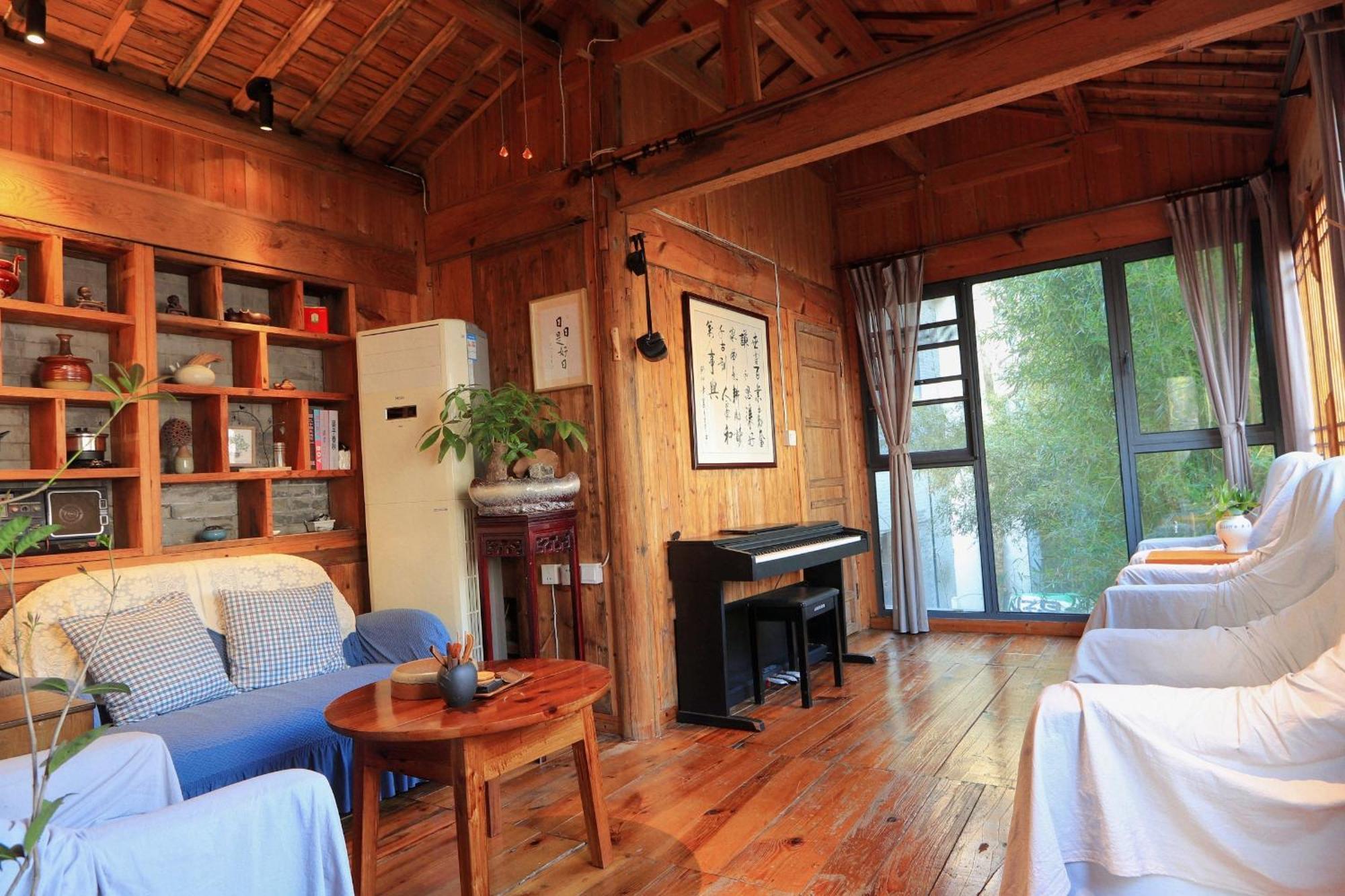 Mild Spring Boutique Hotel Huangshan Exterior photo